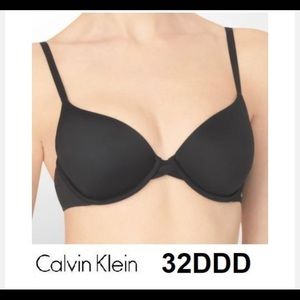 Calvin Klein NWT 32DDD